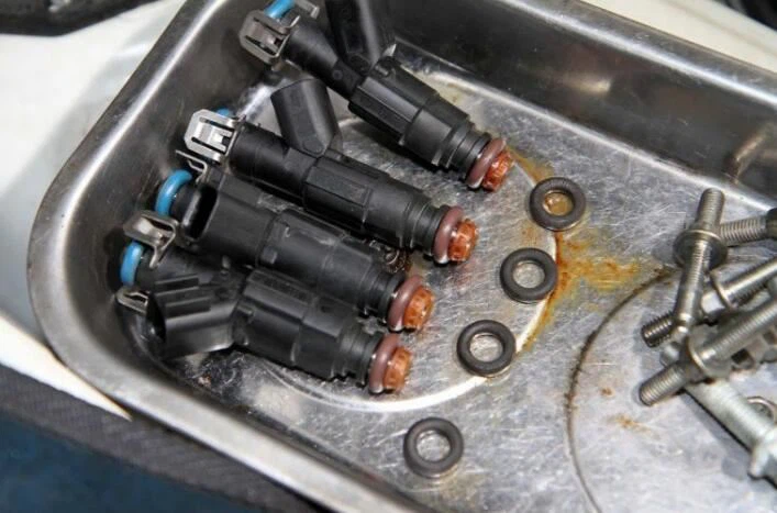 ultrasonic cleaning car engine nozzle